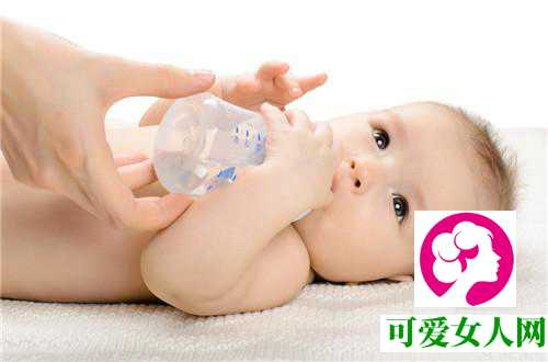 宝宝长期喝纯净水好不好?小心造成骨质变软